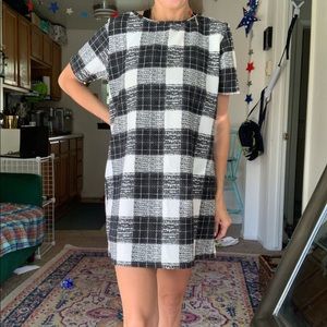 Check/ plaid shift / T-shirt dress
